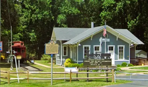 Residential scene in Fairfax Station